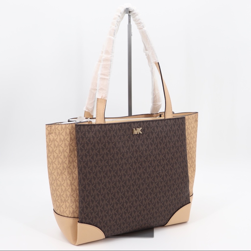 Michael Kors Gala Signature Tote Shoulder Bag - Picture 3 of 13